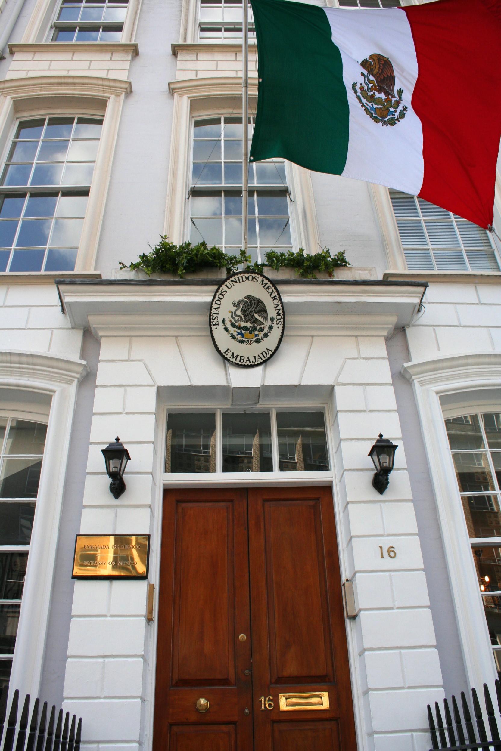 Sección Consular de La Embajada de México en El Reino Unido